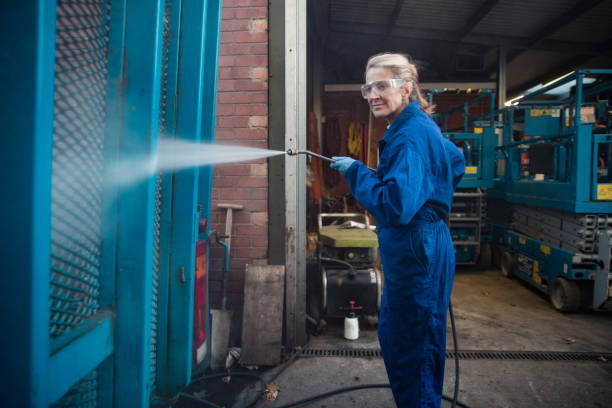 Best Building Exterior Washing  in Newport East, RI