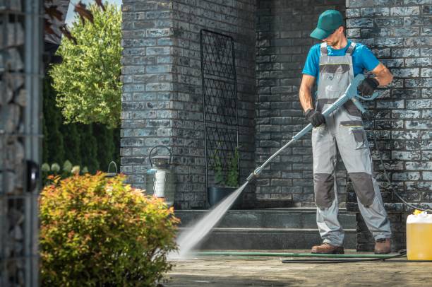 Newport East, RI  Pressure Washing Services Company
